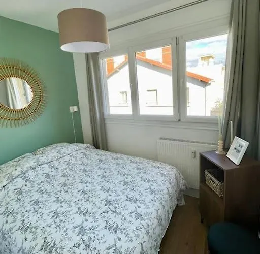 Le Riviere #proche Centre#calme Apartamento *